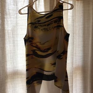Sleeveless blouse